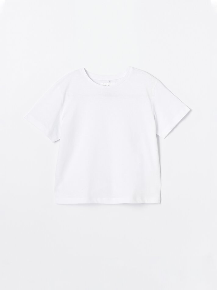 Pacote com 4 camisetas lisas de manga curta - Pretas