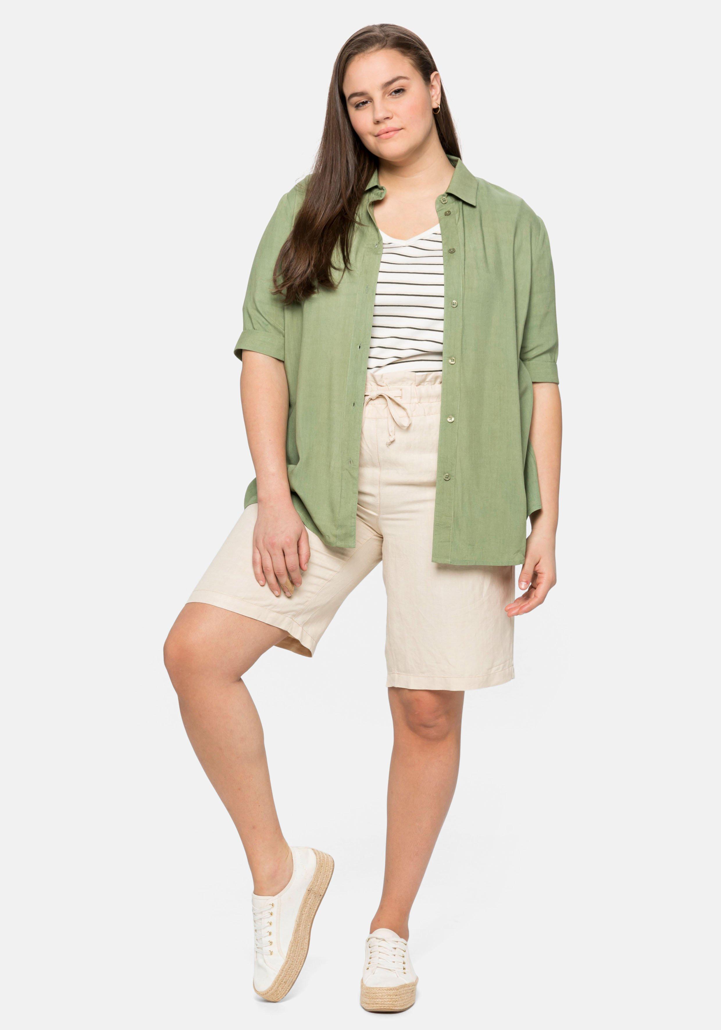 Bluse mit Hemdkragen und verlängertem Arm