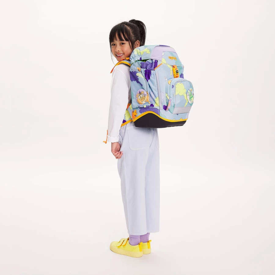 Ergobag Pack Comic Adventure - Schulrucksack Set 6tlg. Modell 2024 Tagträumbär