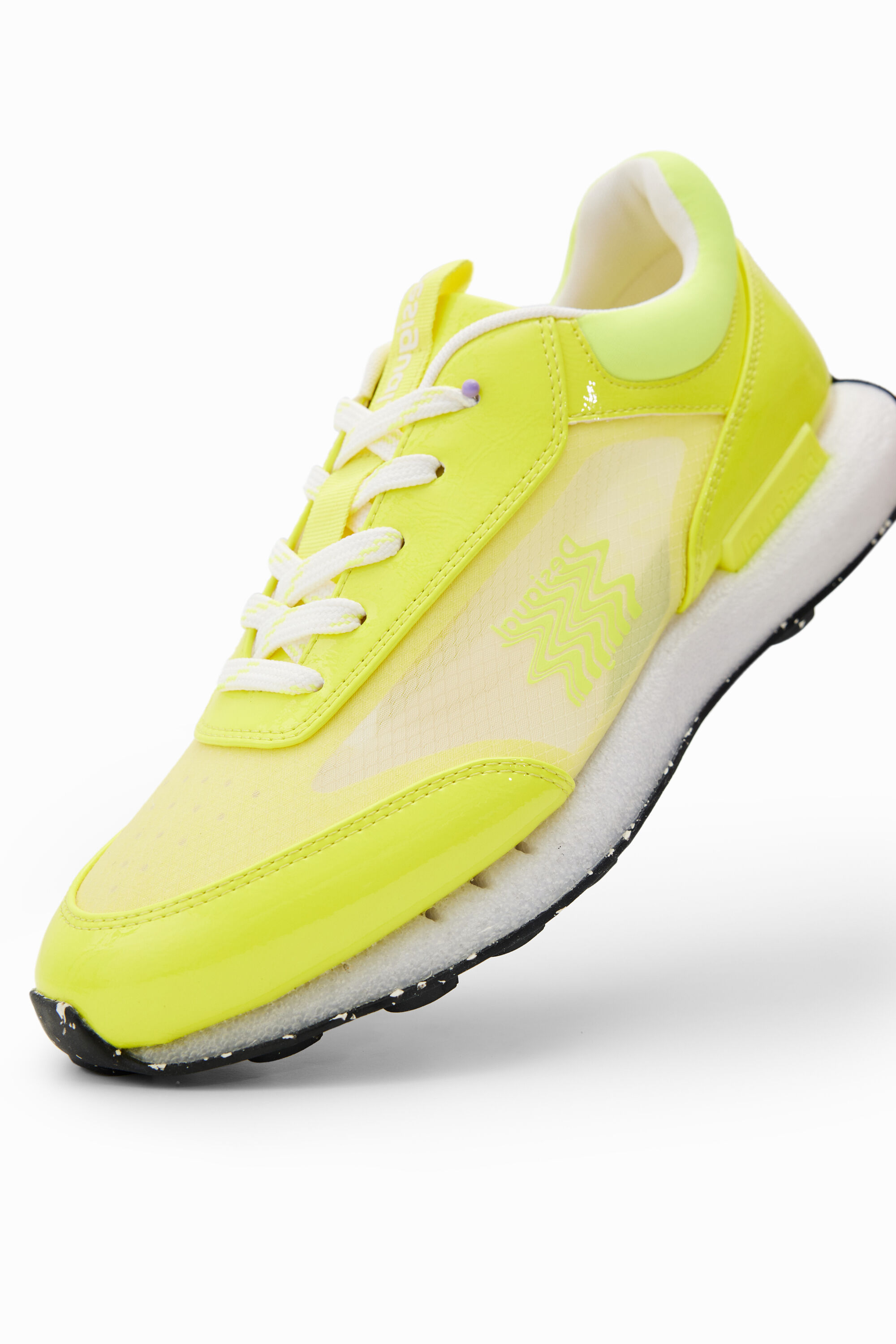 Baskets de running transparences