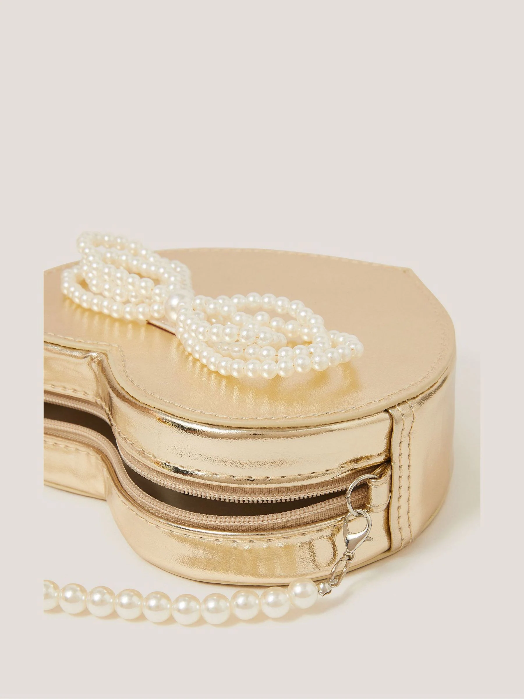 Monsoon Pearl Heart Bag
