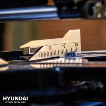 Hyundai telescopische afkortzaag / verstekzaag1700W