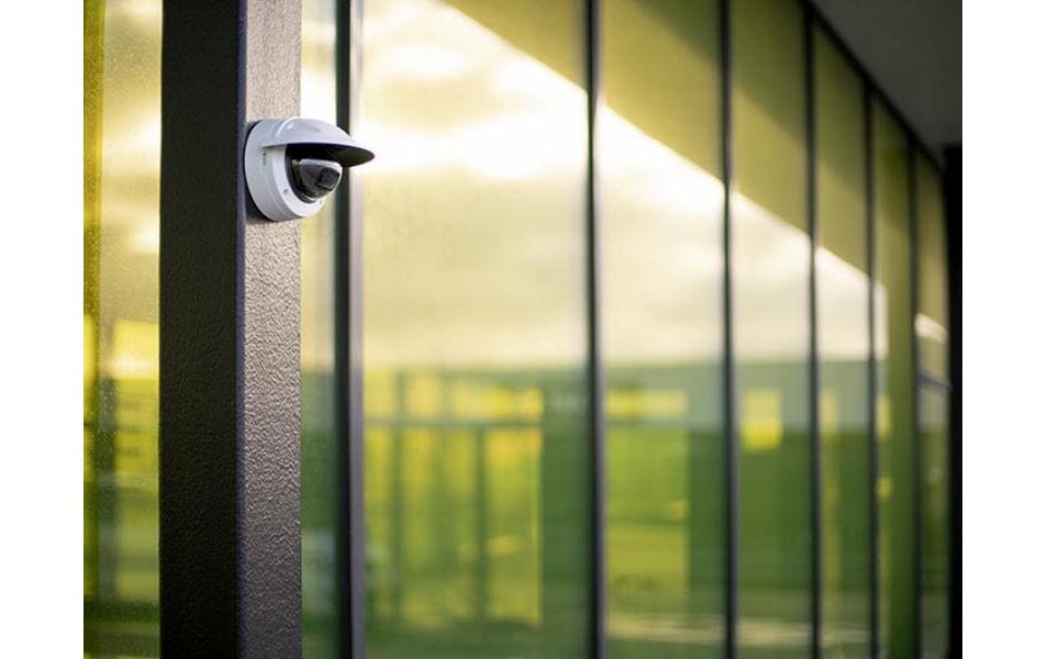 Netzwerkkamera P3267-LVE Mic mit integriertem Mikrofon<br>Dome-Kamera mit 5MP für den Aussenbereich mit Varifokalobjektiv, IR und Deep Learning
