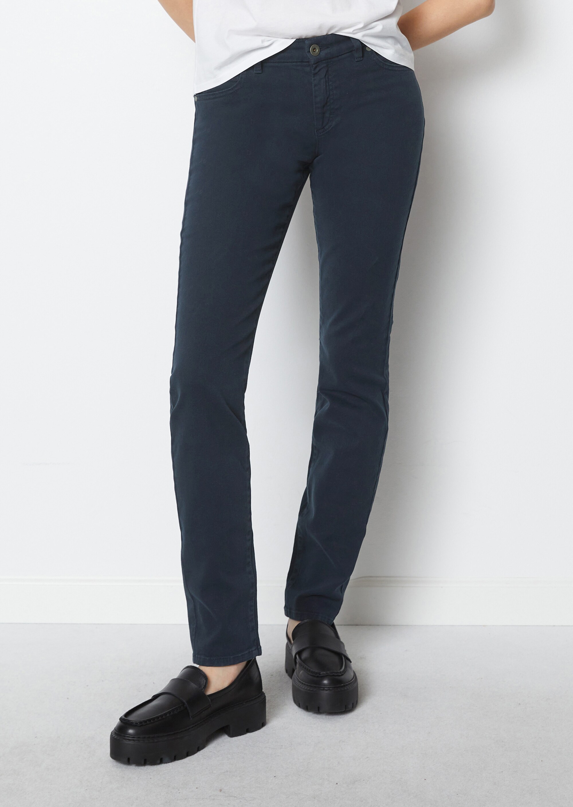 Hose Modell ALBY slimaus softem Stretch-Twill