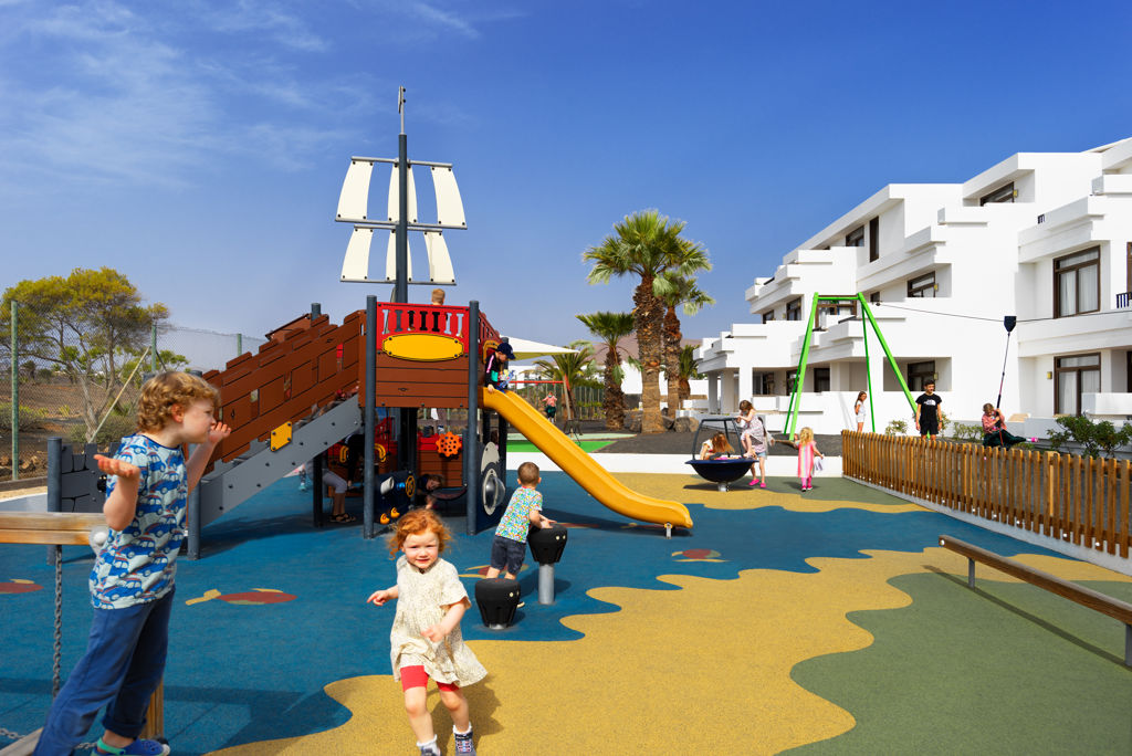 Fly & Go H10 Suites Lanzarote Gardens Halfpension - Appartement