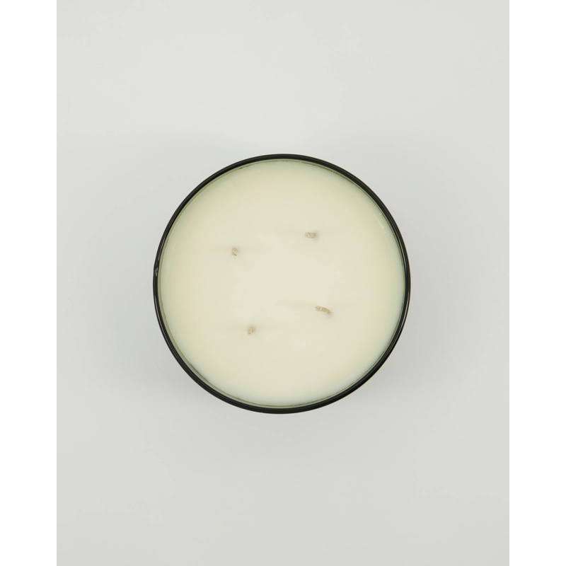 Meraki Scented Candle 340 gr. - Oud Leaf