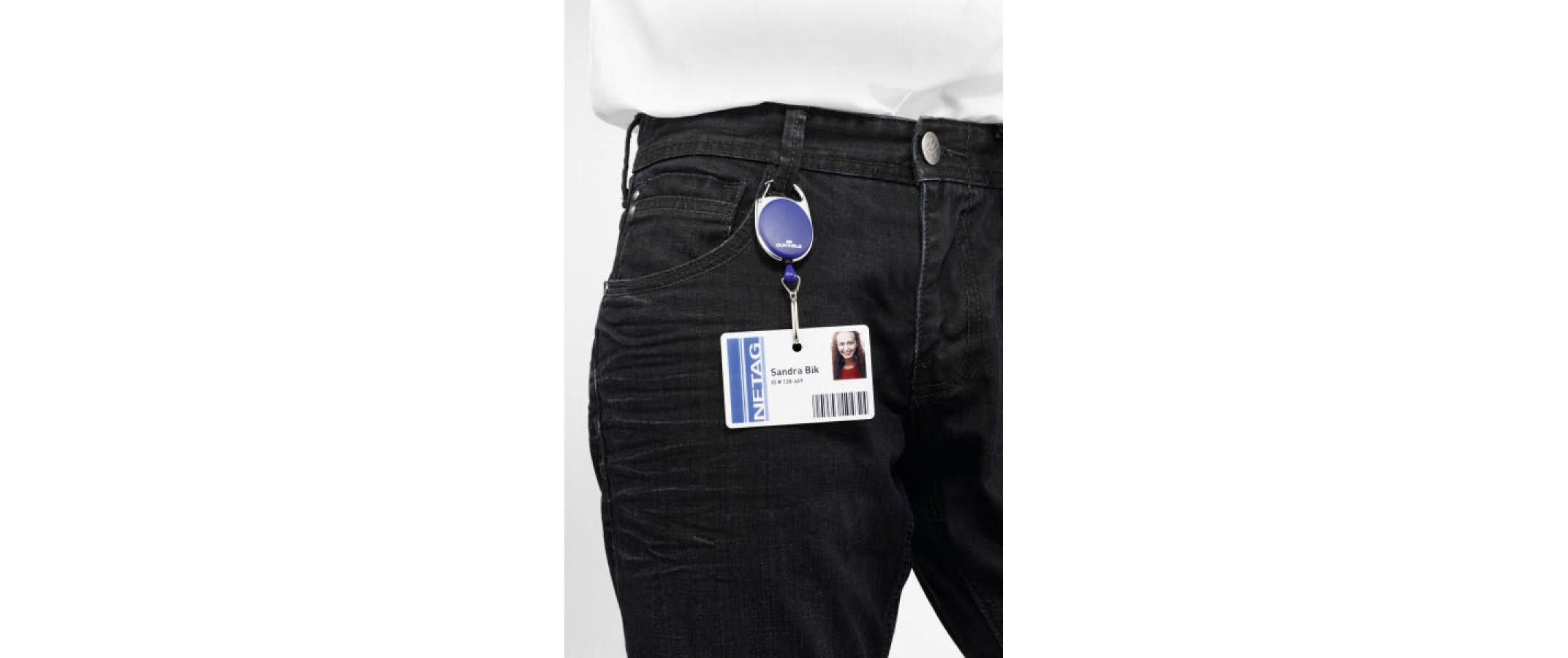 Ausweishalter Style GrünKartenhalter / Badgehalter