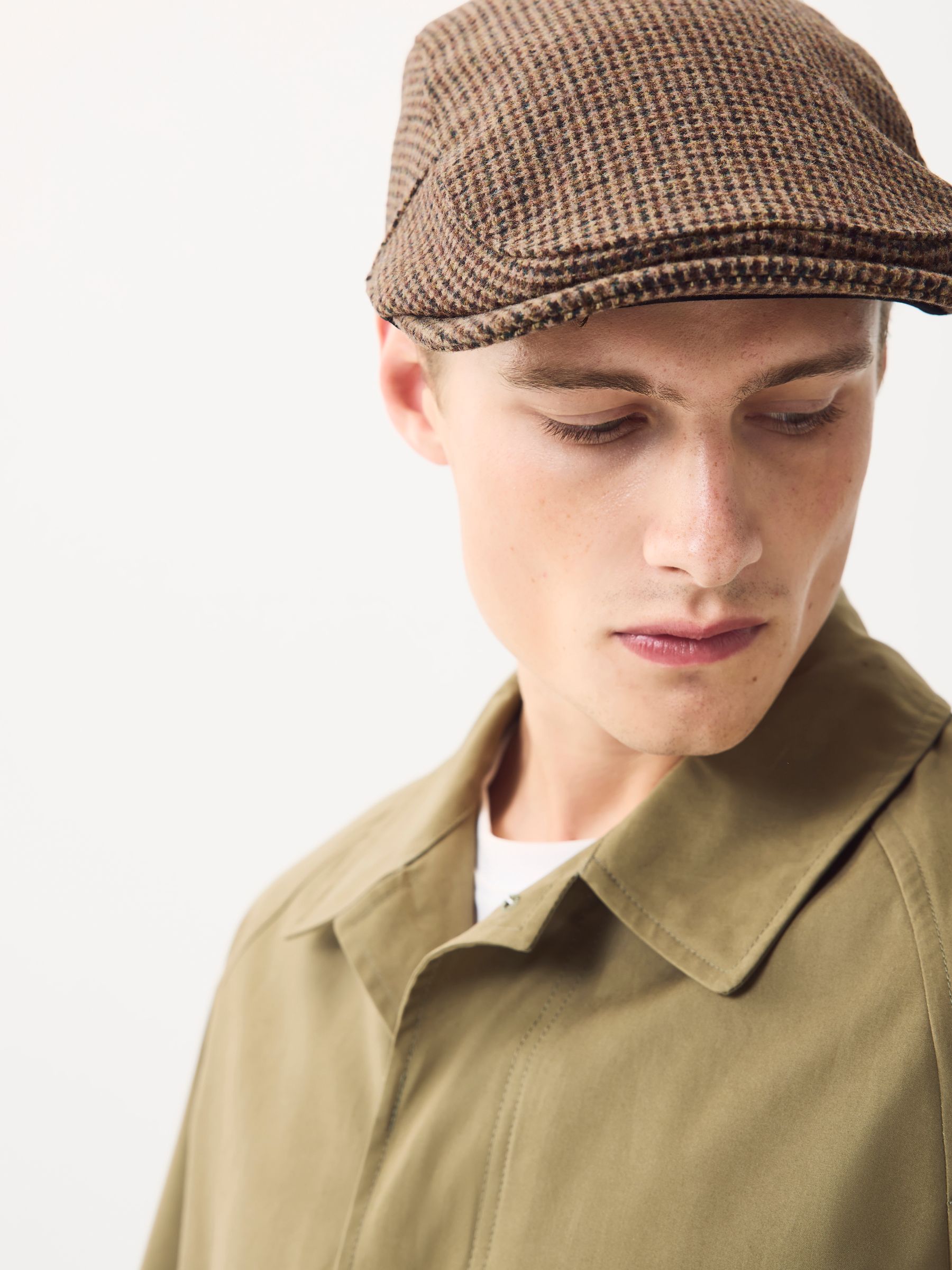 Dogtooth Brown - Platte pet