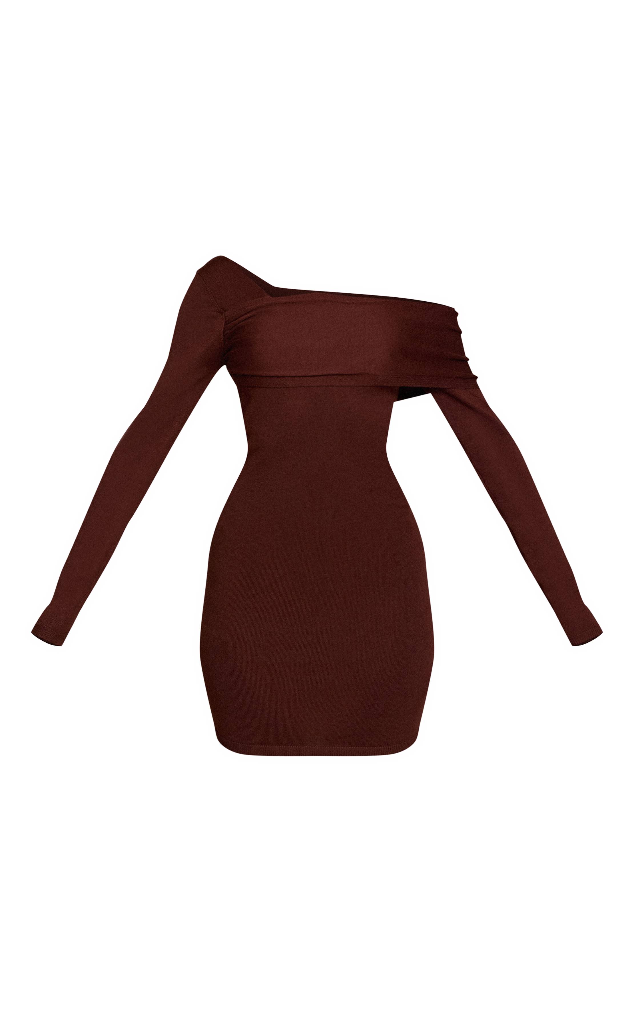 Chocolat Robe Courte Asymétrique En Maille À Manches Longues