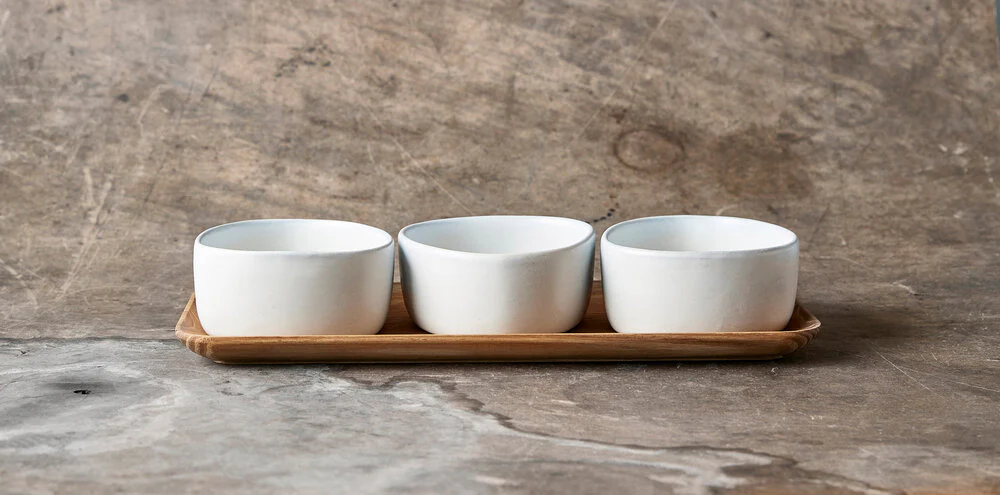 RAW  Skåle m/teakbakke, arctic white - 3 stk.