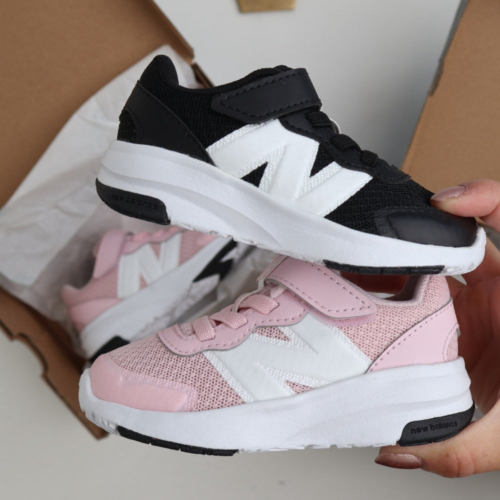 Køb New Balance Sneakers Rose Sugar FreshFoam 578 Kids Bungee Lace Med Top Strop