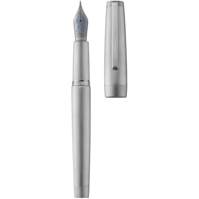 Stylo en métal précieux, corps et attributs palladium brossés, plume F