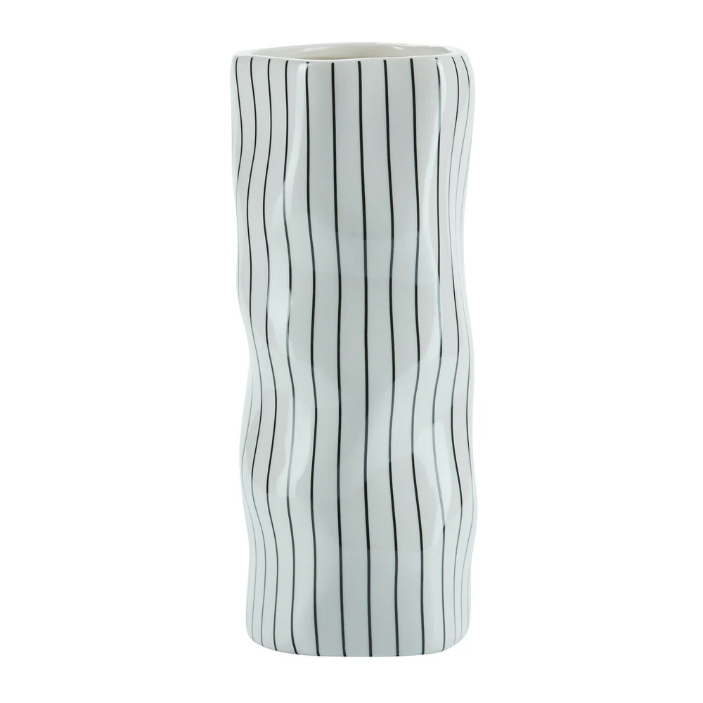 Bahne Interior  Slank vase med striber, hvid - H25,5 cm.