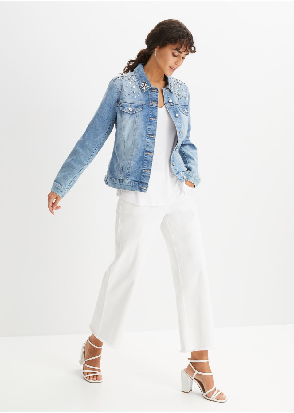 Veste en jean avec strass appliqués