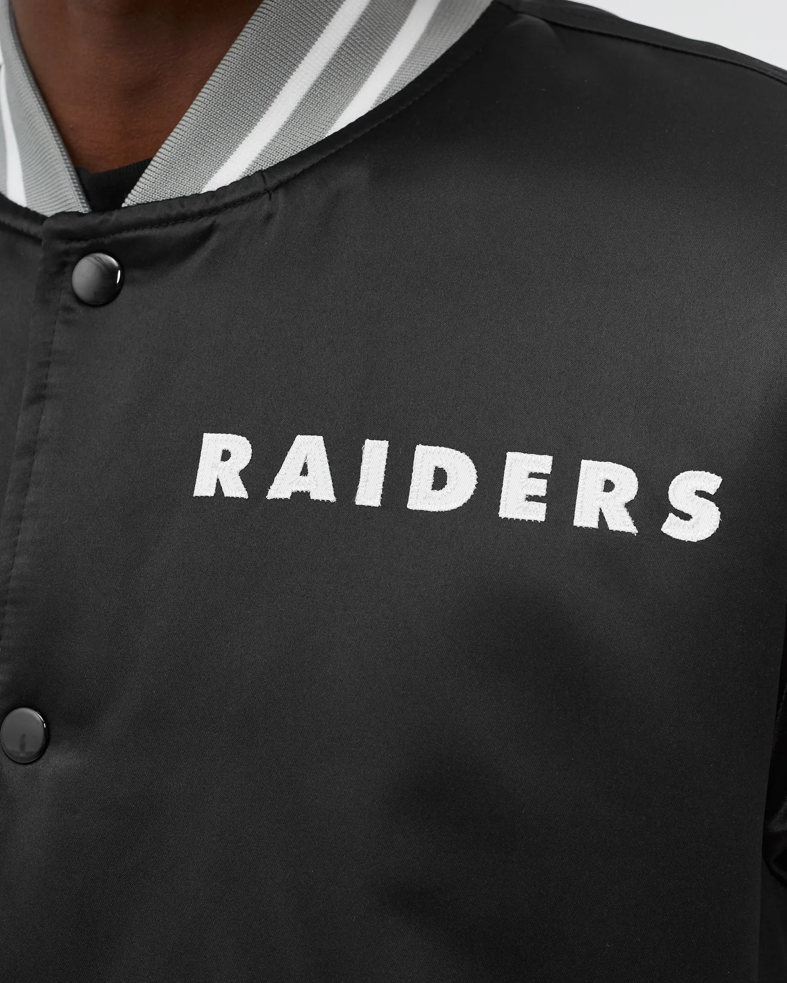 Mitchell & Ness NFL Heavyweight Satin Jacket OAKLAND RAIDERS