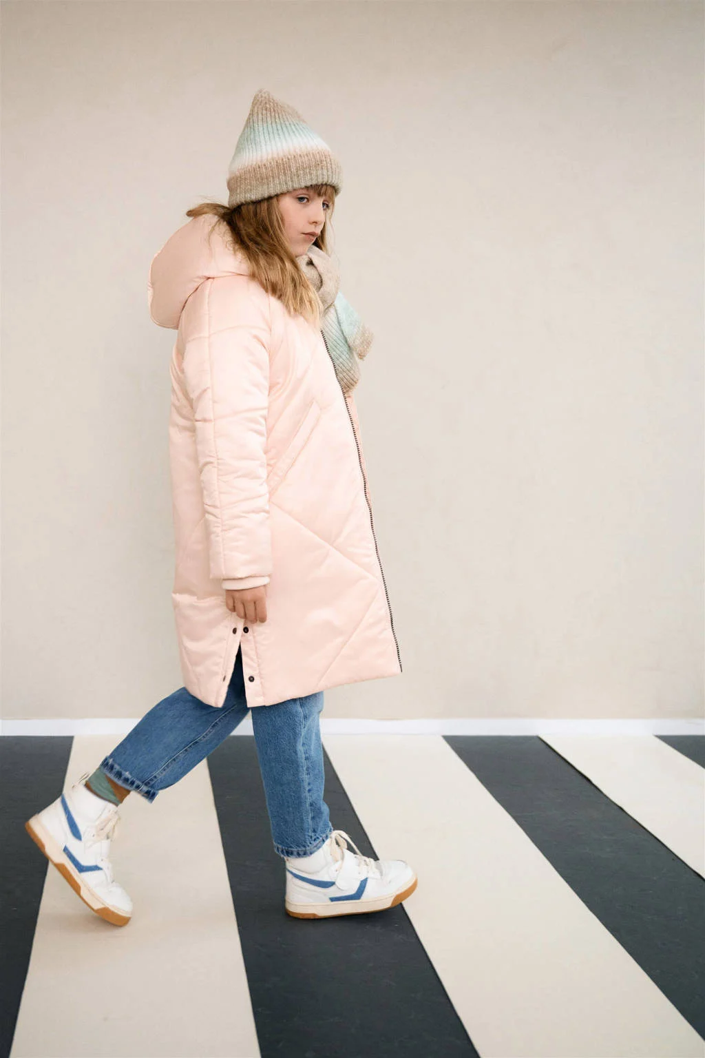 NONO quilted gewatteerde winterjas Beetle rozezand