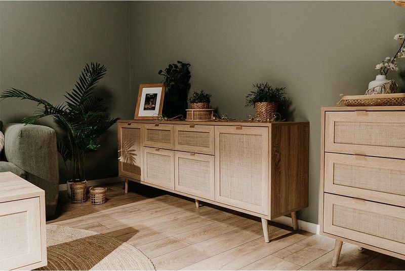 Dressoir - Bruin - Spaanplaat en MDF - 4 Deuren en 2 Lades