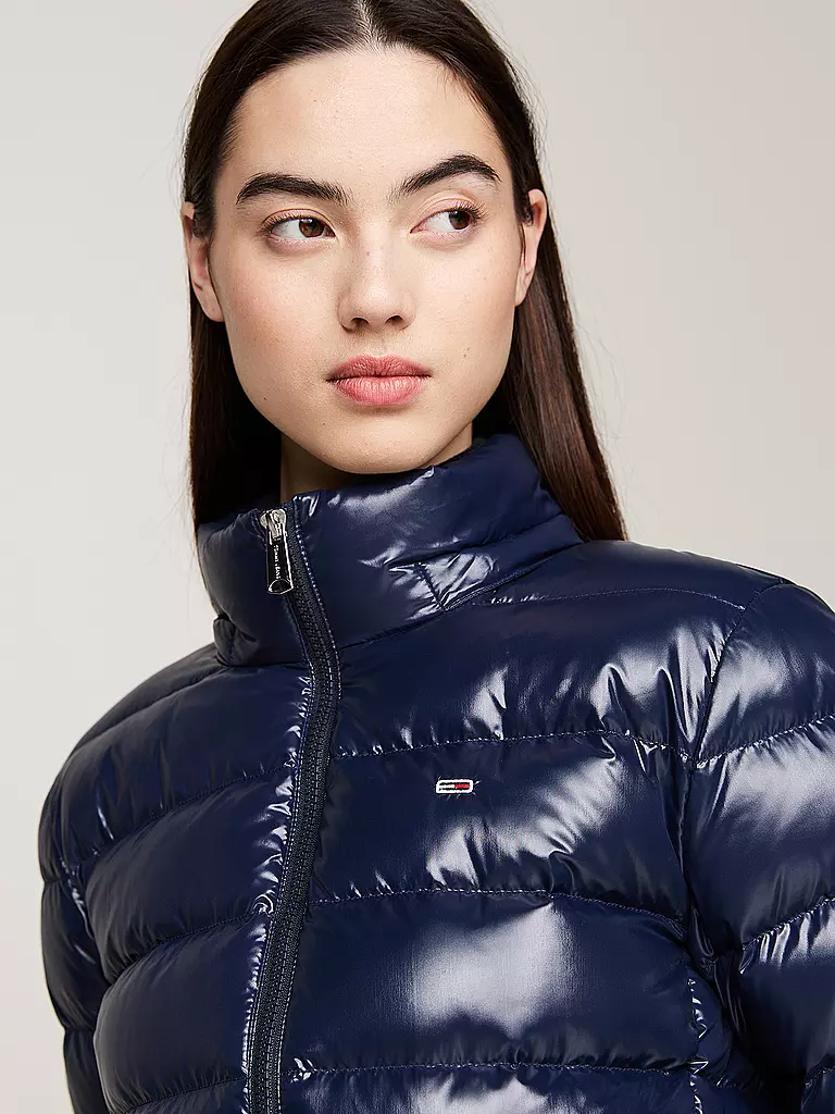 TOMMY JEANS Daunenjacke  dunkelblau