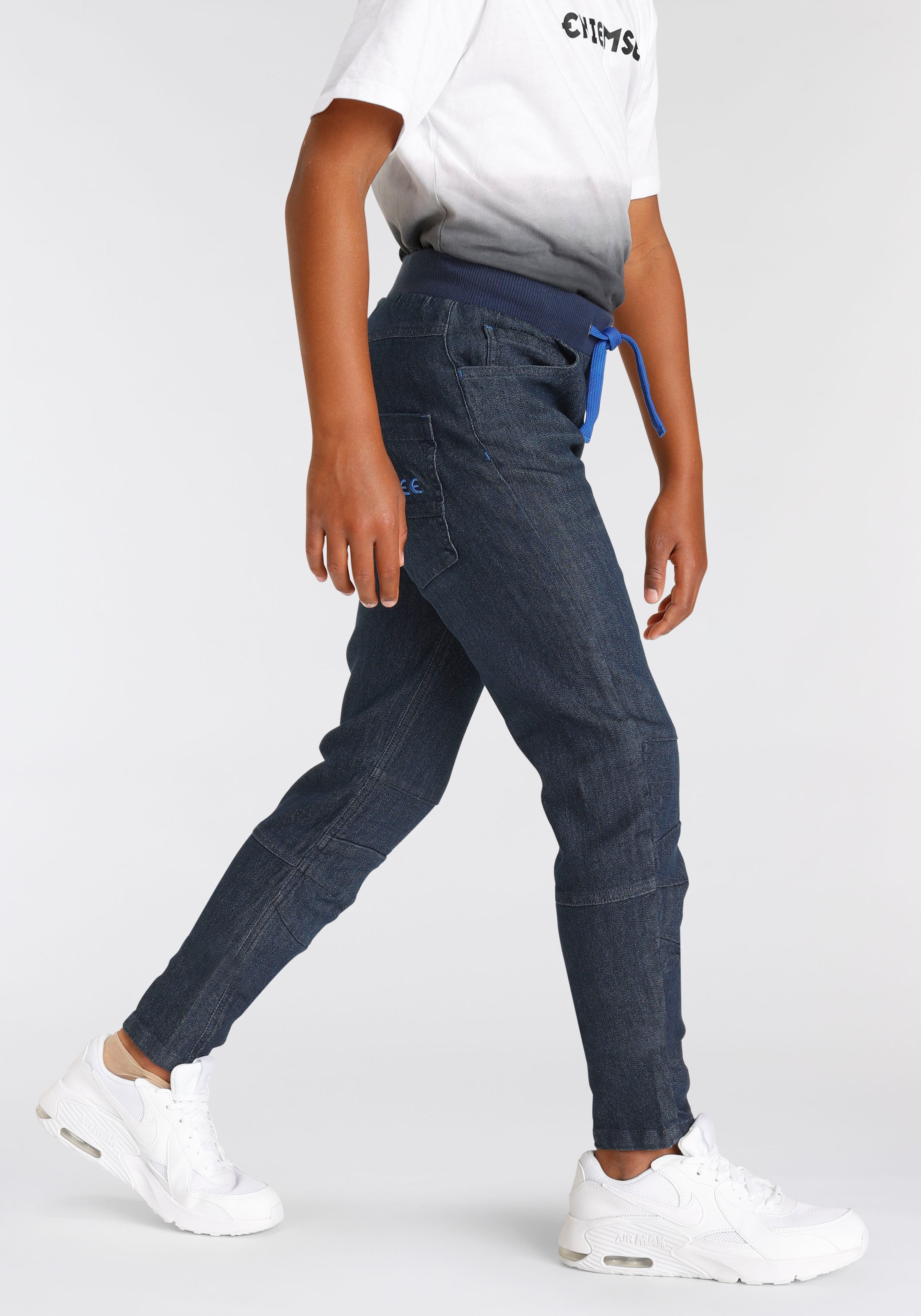 Chiemsee Schlupfjeans », Stretch-Jeans für Jungen«, schmale Beinform,  Used-Waschung,  niedrige Leibhöhe