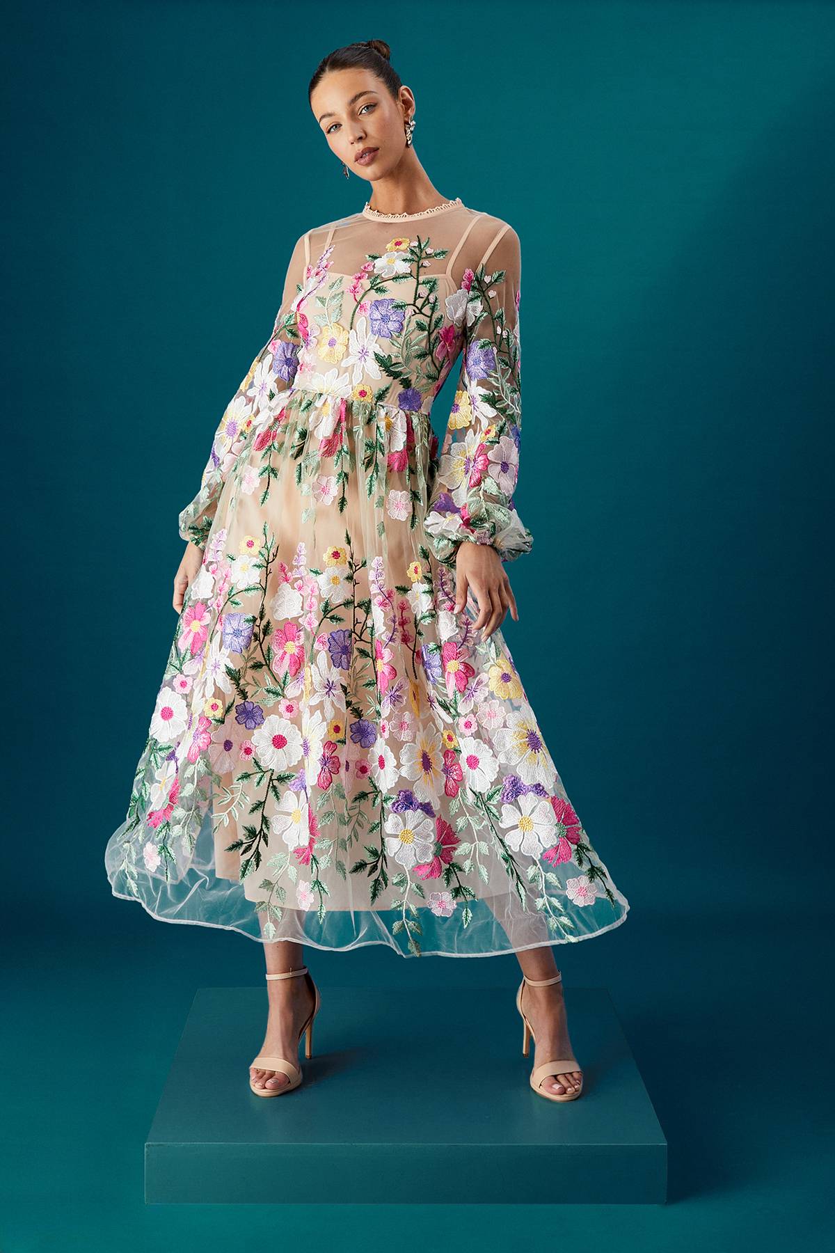 Coast Robe Maxi Brodée à Manches Longues Coast Muse