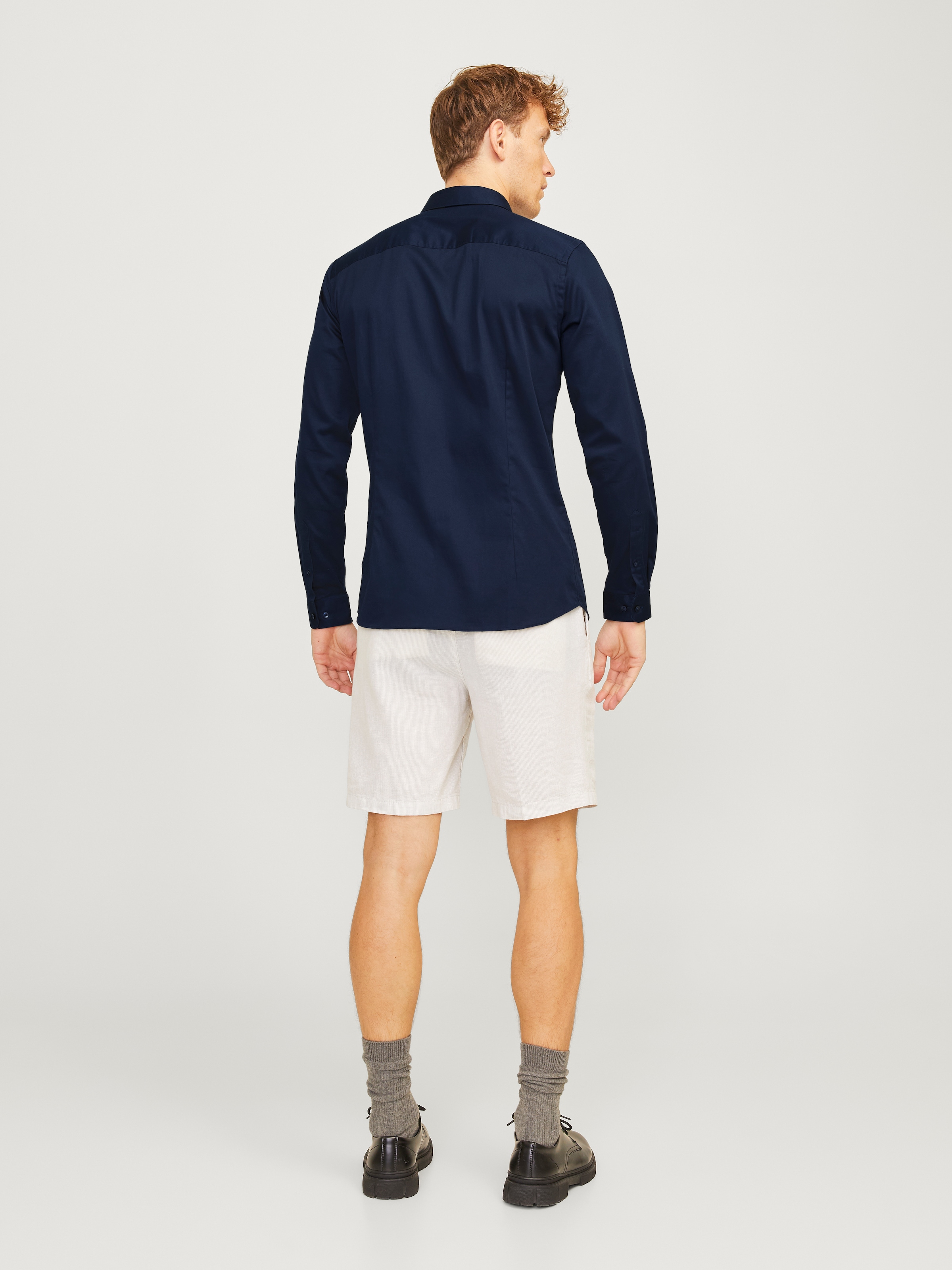 Jack & Jones Businesshemd »JJPRPARMA in Skinny Fit, Stretchanteil und verstellbaren Manschetten«, sehr schmal, Web, Baumwollmischung