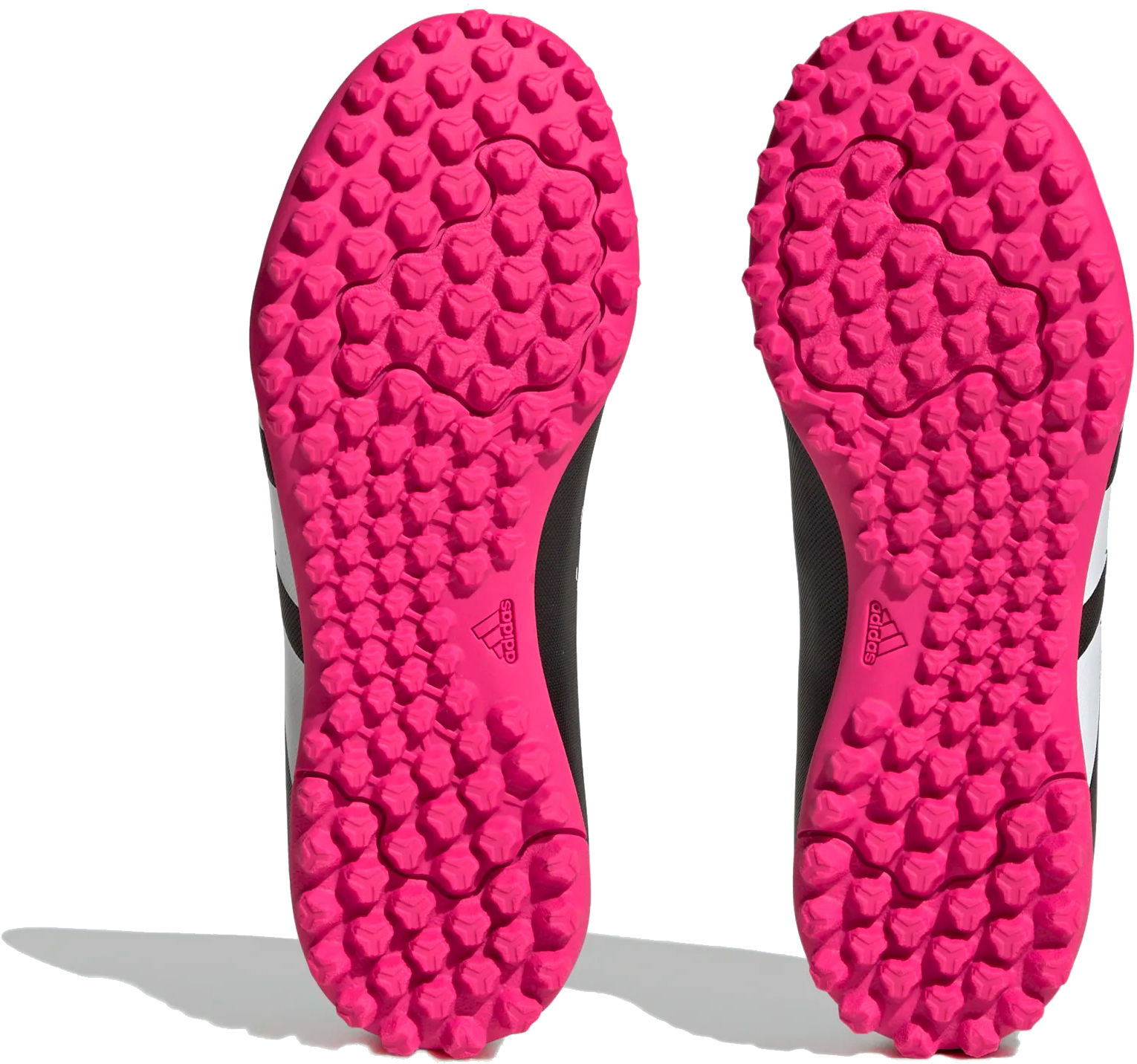 Predator Accuracy.4 TF Junior Core Black/Cloud White/Team Shock Pink 2
