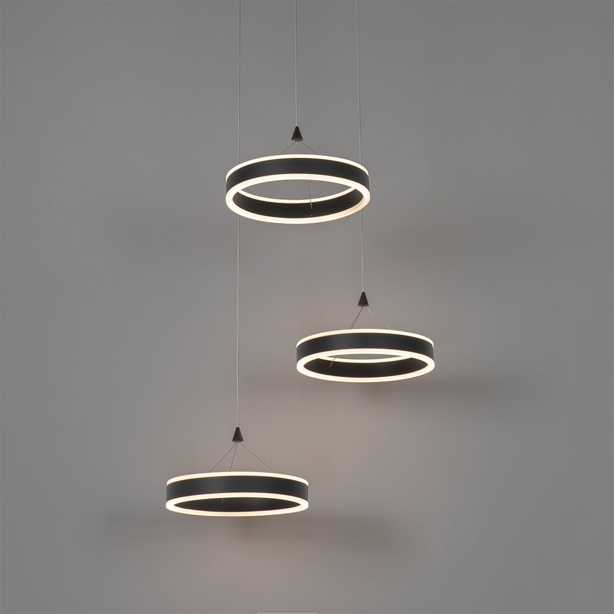 Hanglamp zwart rond incl. LED 3-staps dimbaar 3-lichts - Lyani