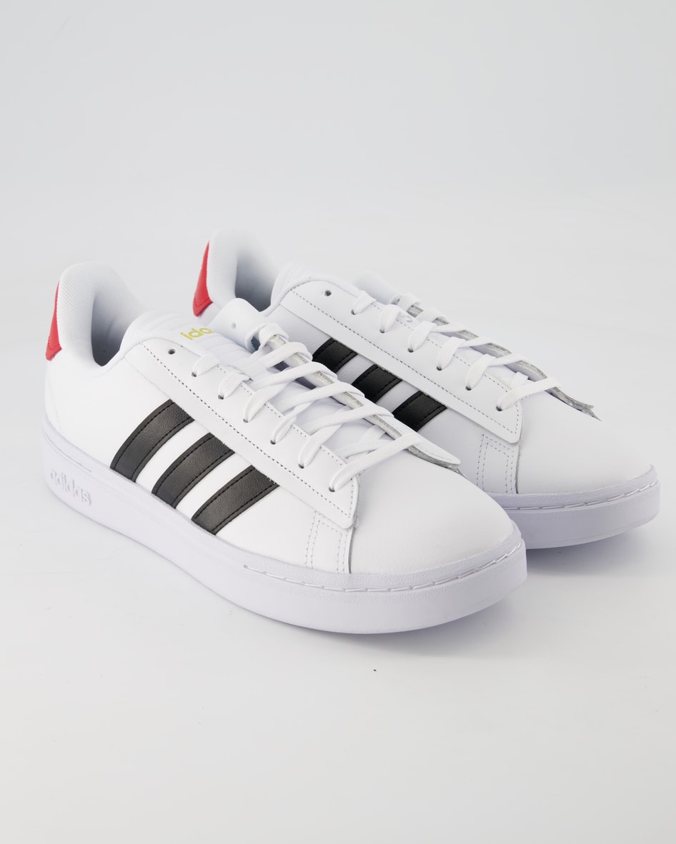 Adidas Grand Court Sneaker in Weiß