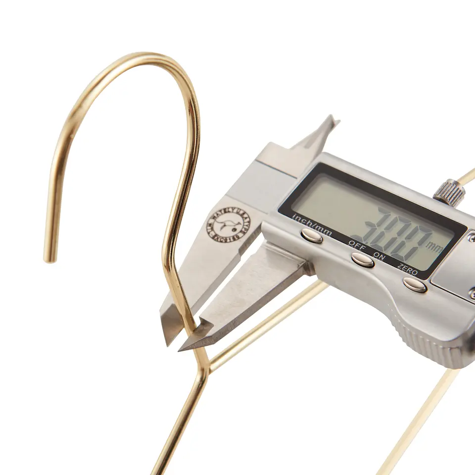 20 Metalen Kleerhangers, Ultra-dunne en Ruimtebesparende Kledinghangers, Goud