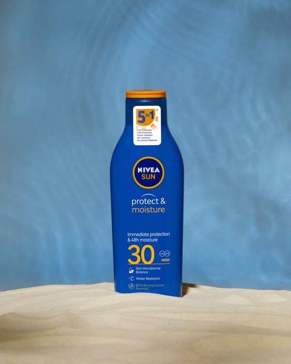 NIVEA Sun Protect & Moisture Lotion SPF30 200ml