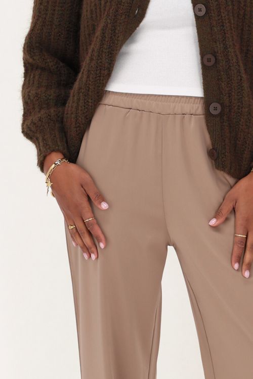 Beige satijnen wide leg broek met elastiek