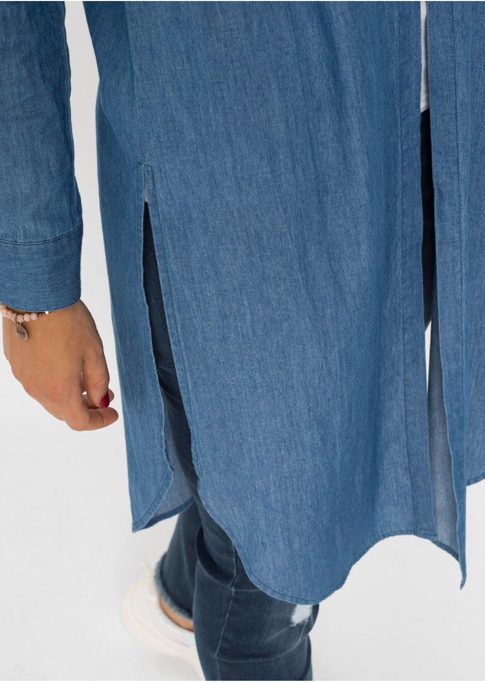 Blouse longue avec fentes latérales