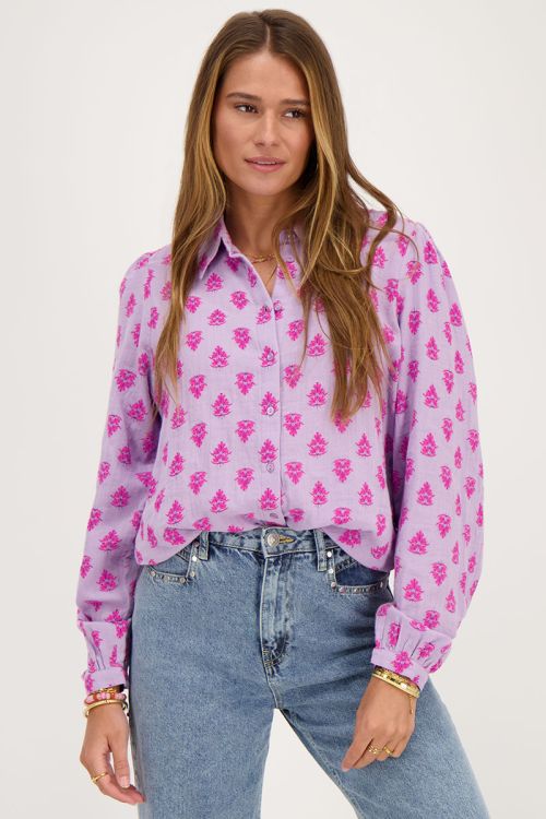 Lila blouse met roze bladeren