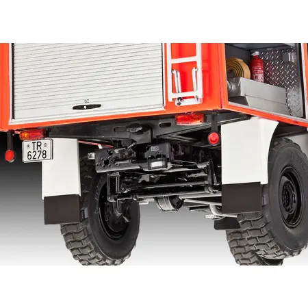 Revell Mercedes-Benz Unimog U 1300 L TLF 8/18