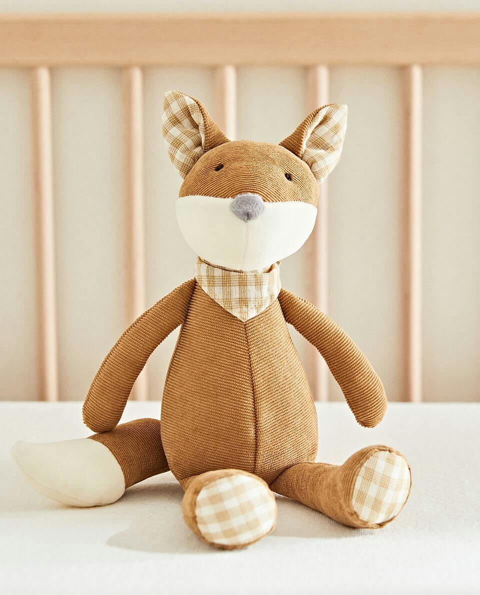 RAPOSA DE PELÚCIA INFANTIL