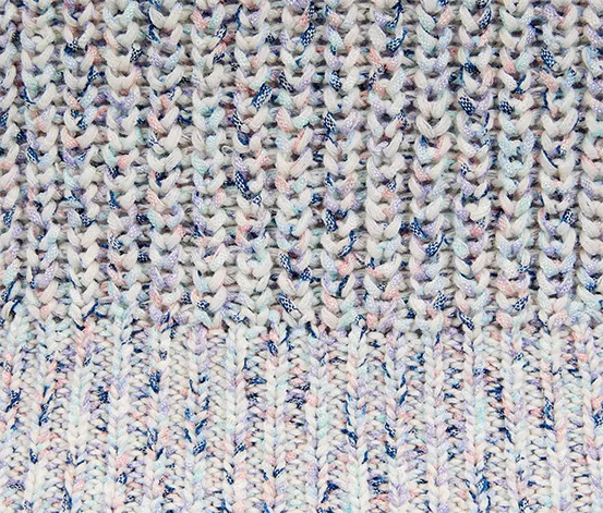 Strickpullover aus Bändchengarn