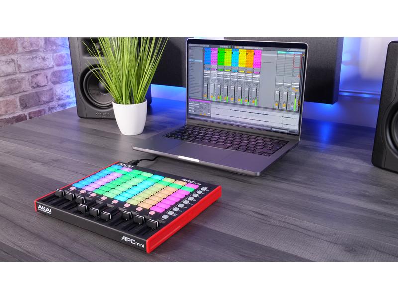 Akai Controller APC Mini – MK2 Ultimative, kompakte Lösung für die Musikproduktion in jeder Umgebung