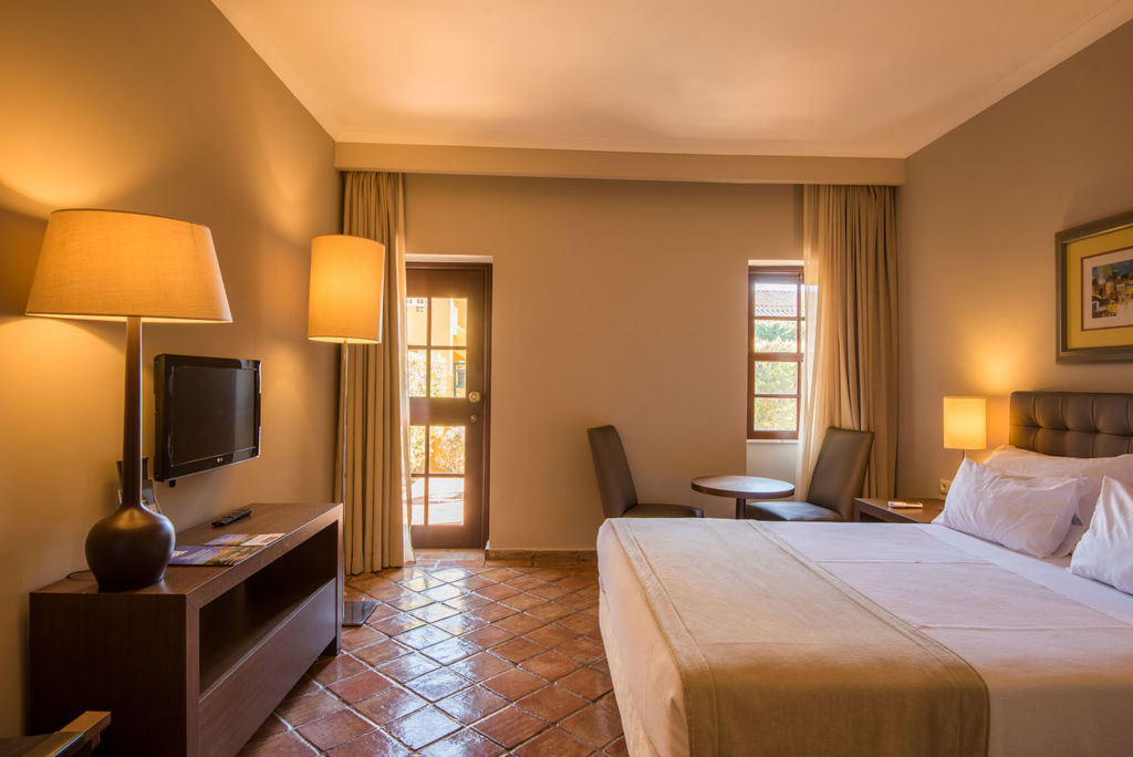 Fly & Go Vila Gale Albacora Eco Hotel Logies en ontbijt - Hotel