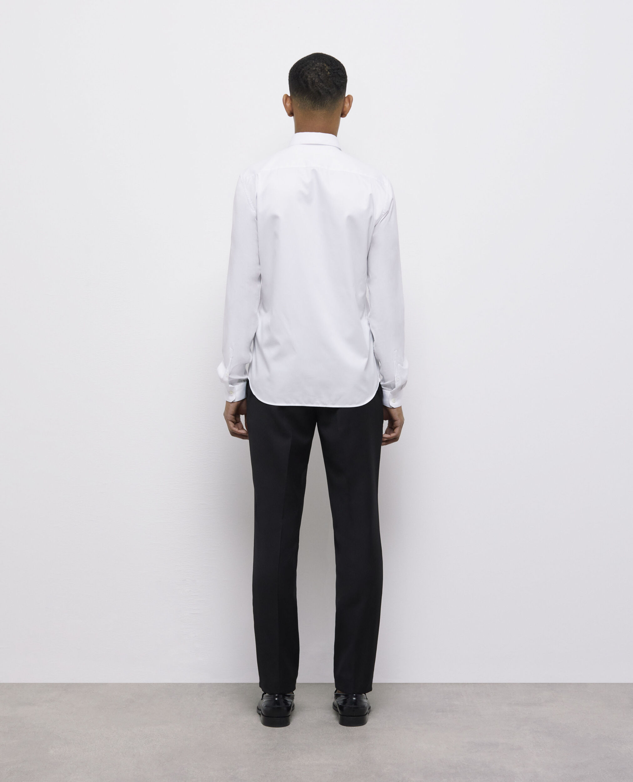 Chemise col classique en coton blanche
