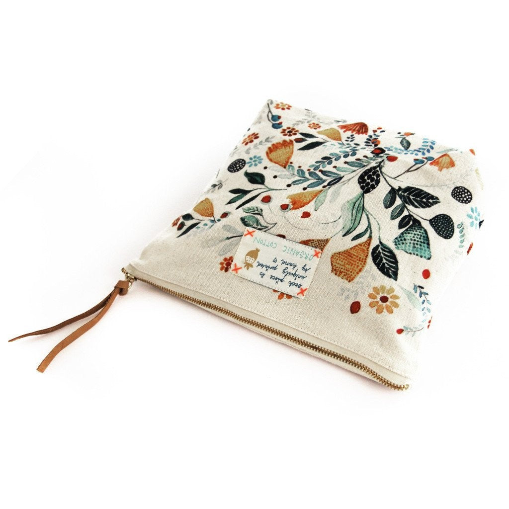 Pouch 