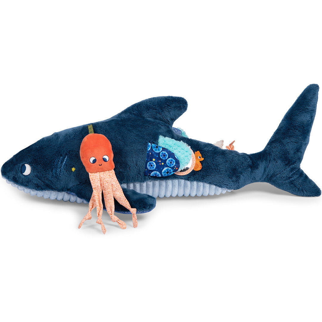 Moulin roty activiteitenknuffel haai - 58 cm