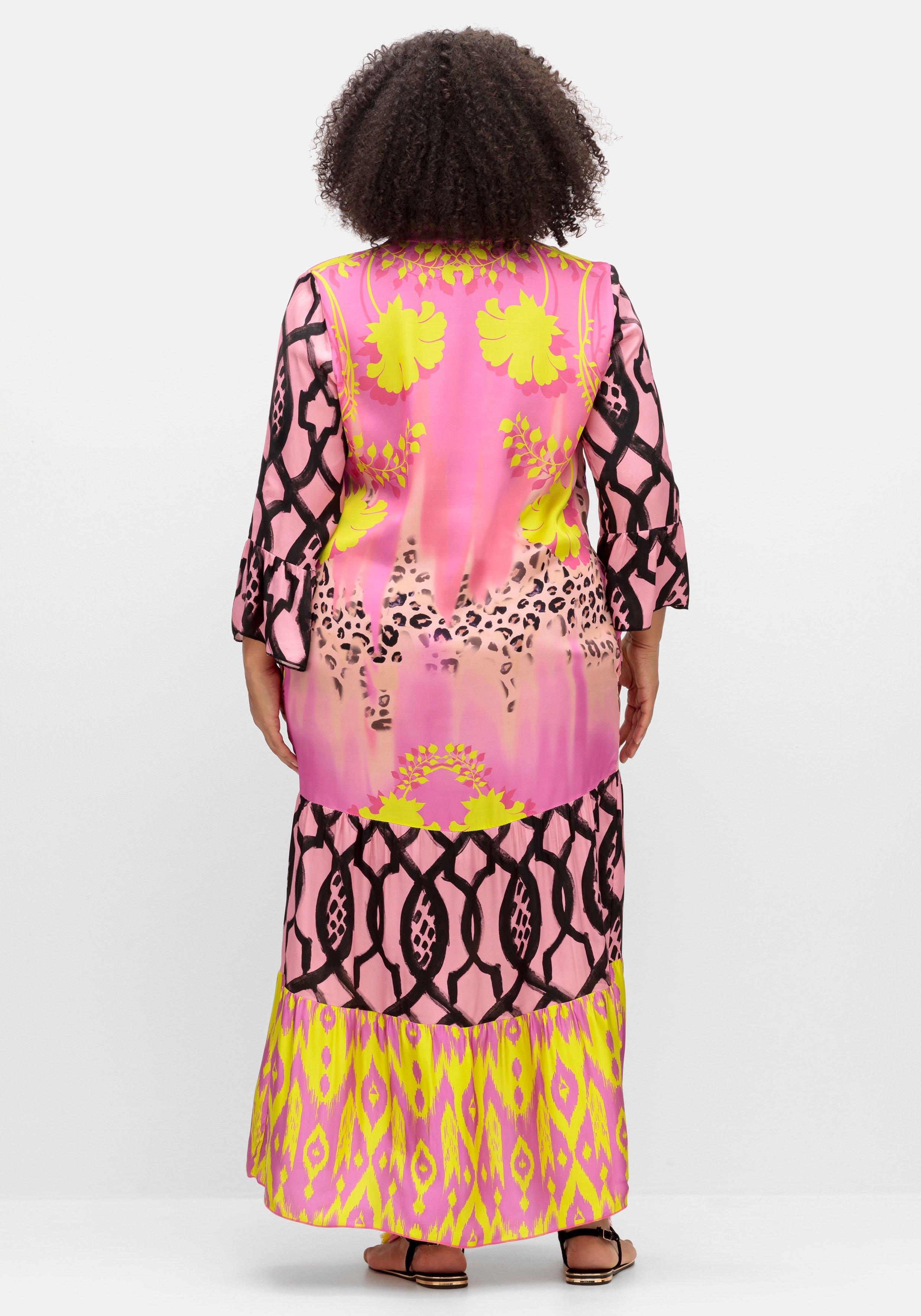 Stufiges Maxikleid mit Alloverdruck, aus Viskose-Satin