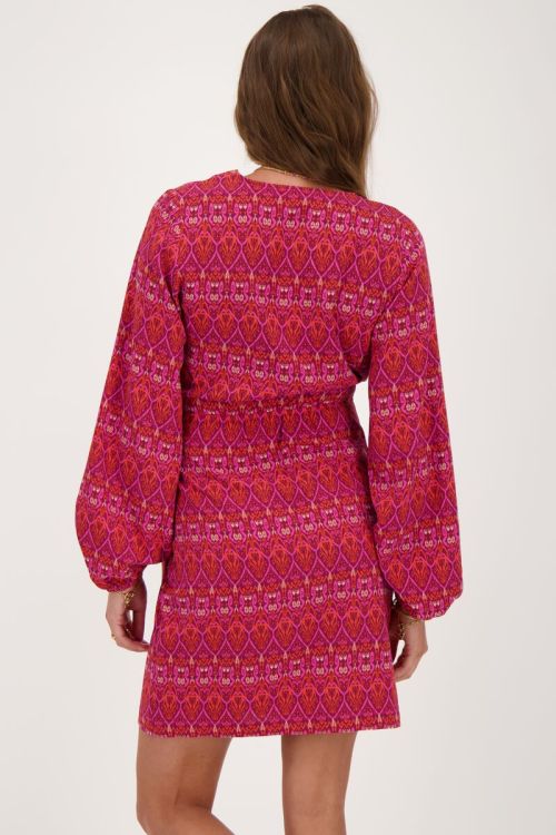 Rode wikkeljurk met aztec print