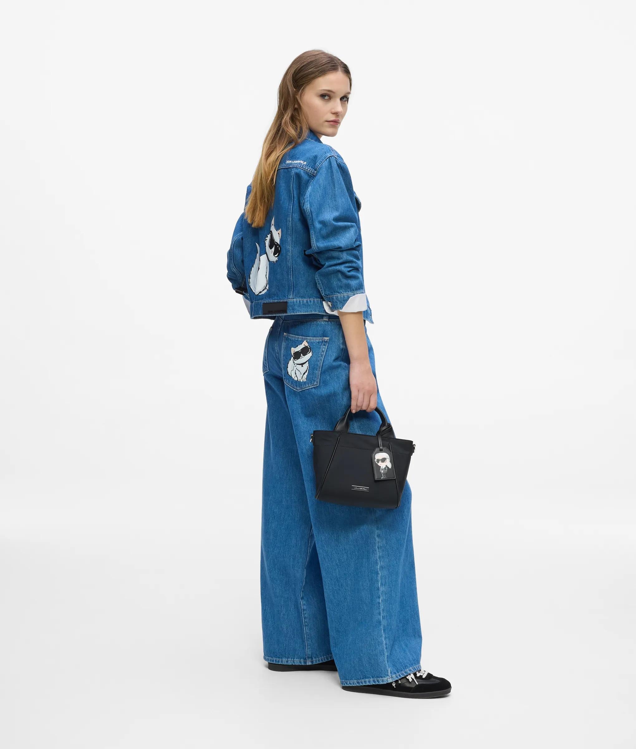 Ikon jeans met wijde pijpen