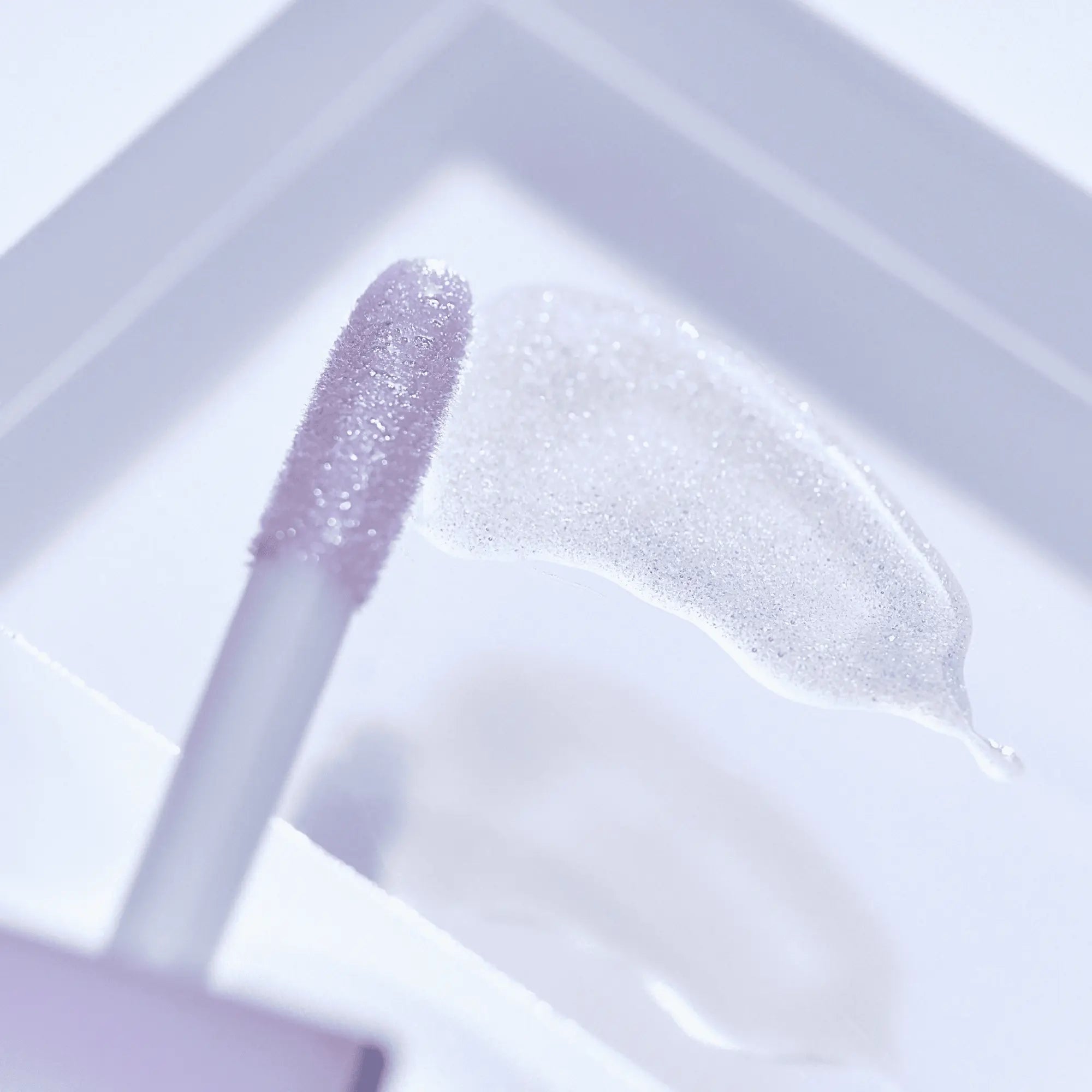 Arctic Illusion Plumping Effect Gloss C02 In Ice