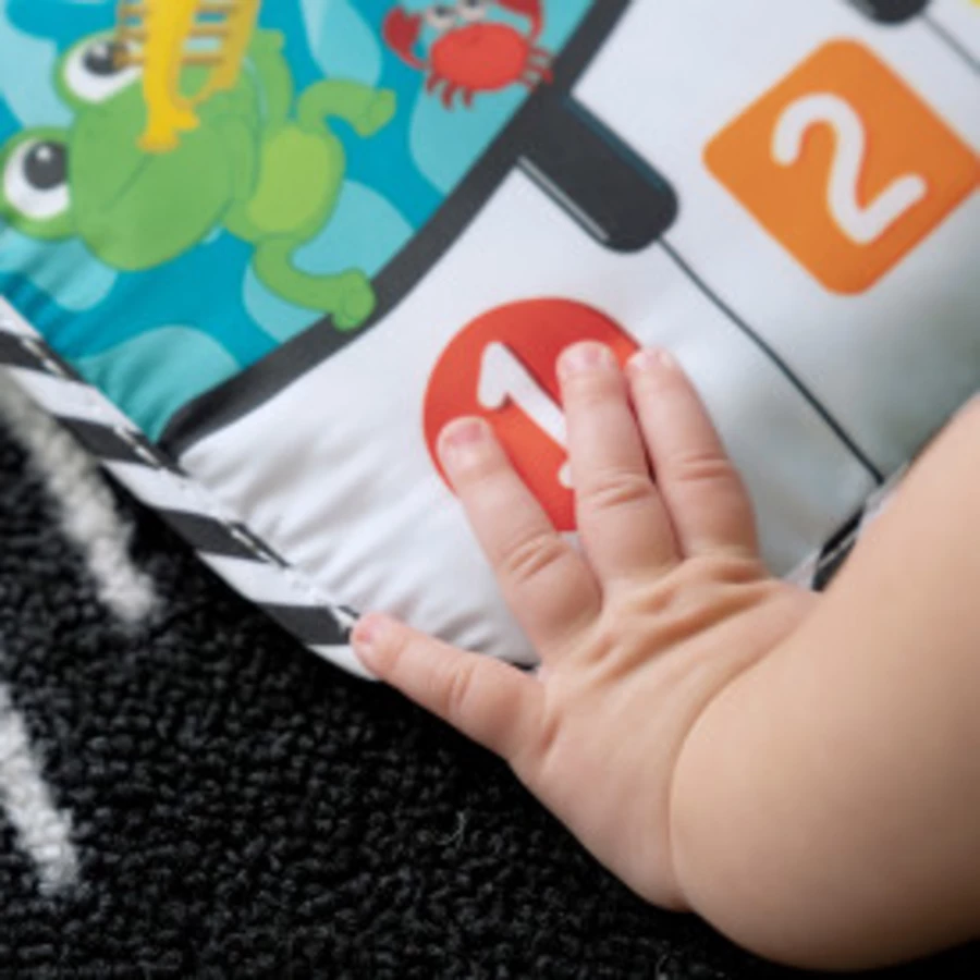 Baby Einstein Musikalisches Spielzeug, Neptune's Kick & Explore™