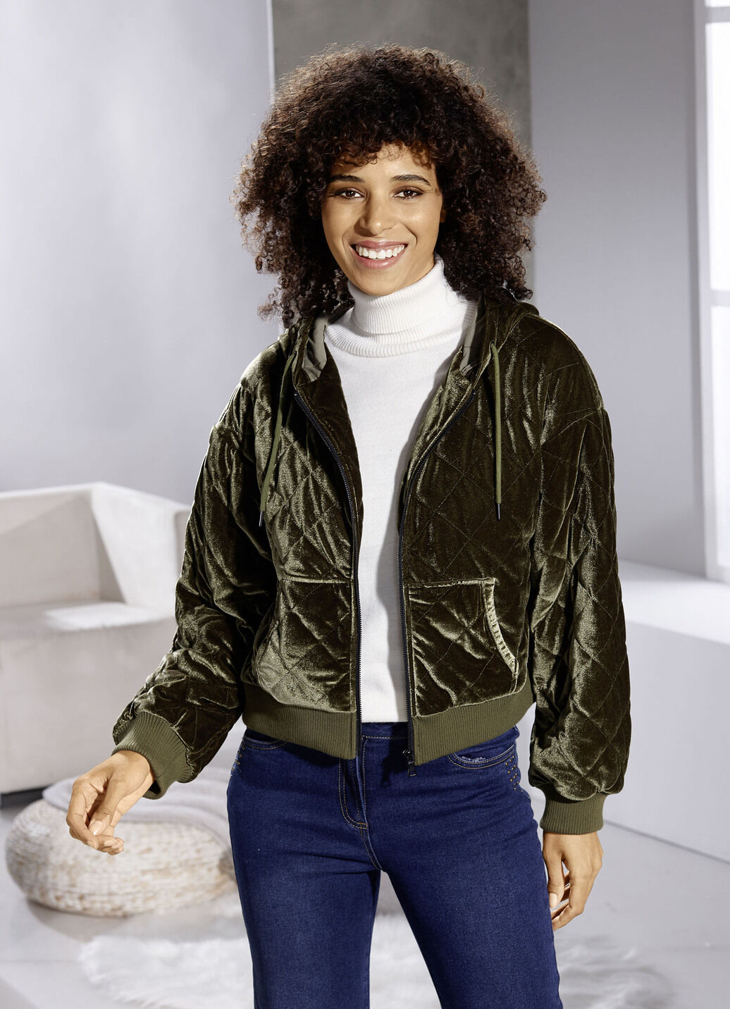 Kurzjacke aus Samt