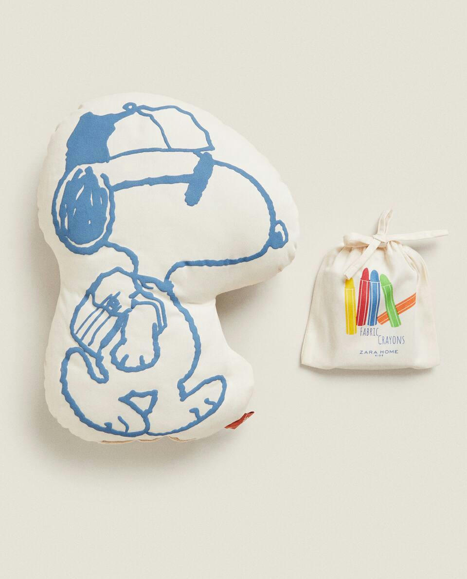 ALMOFADA PARA COLORIR O SNOOPY E O PEANUTS?