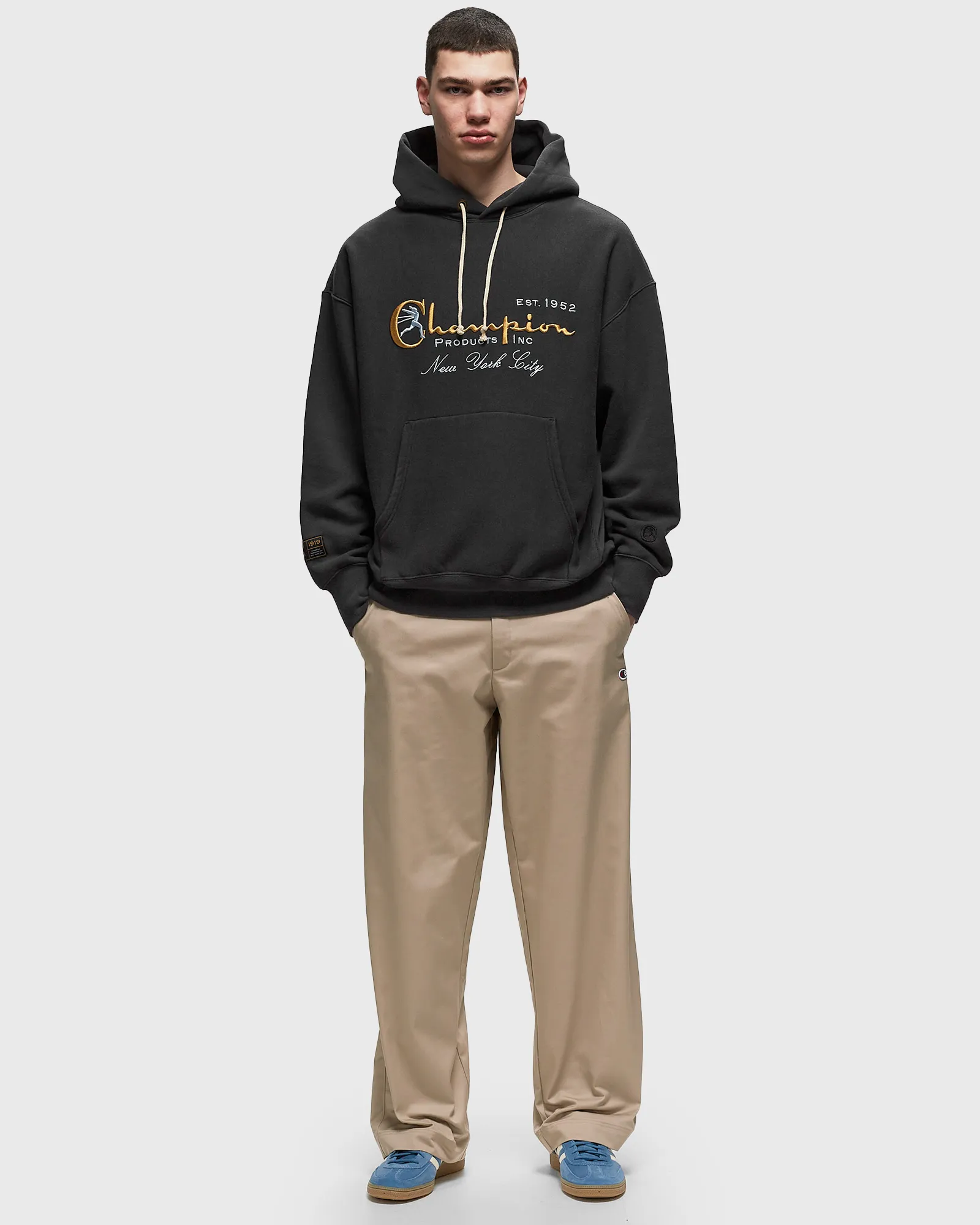 CHAMPION Hooded Sweatshirt