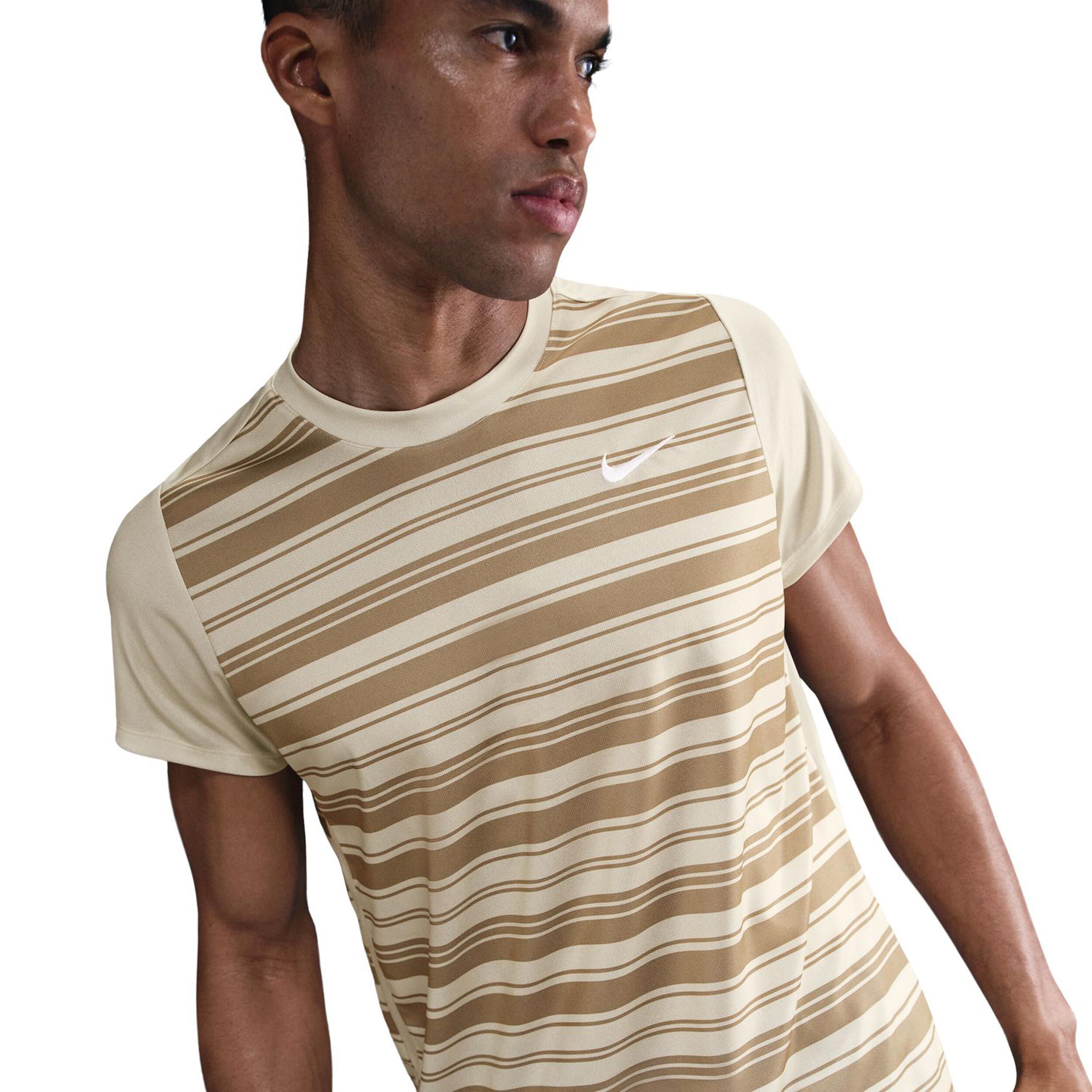 Nike Court Dri-FIT Victory Print T-shirt Hommes - Kaki
